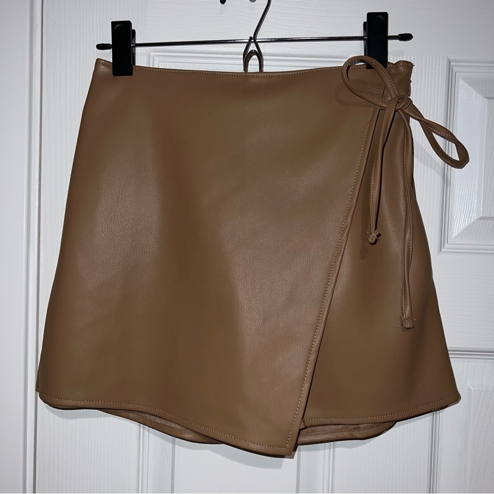 Abercrombie Skort Leather PU Tan